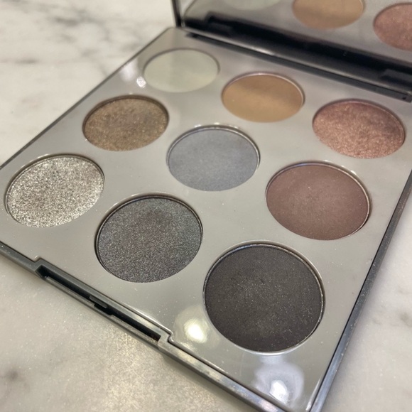 Morphe- Smoke & Shadow Eye Pallete - Picture 2 of 5